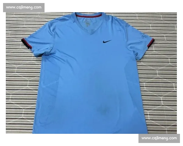 Alcaraz 携 Nike Vapor 12 问鼎美网:青春风暴与科技的共振 Alcaraz 携 Nike Vapor 12 问鼎美网:青春风暴与科技的共振