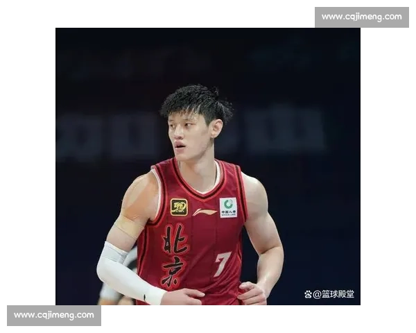 炸裂休赛期!132 人合同到期,赵继伟陷转会风暴,曾凡博冲击 NBA 炸裂休赛期!132 人合同到期,赵继伟陷转会风暴,曾凡博冲击 NBA